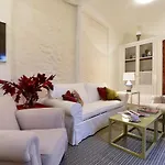 Genteel Home Corral del Rey